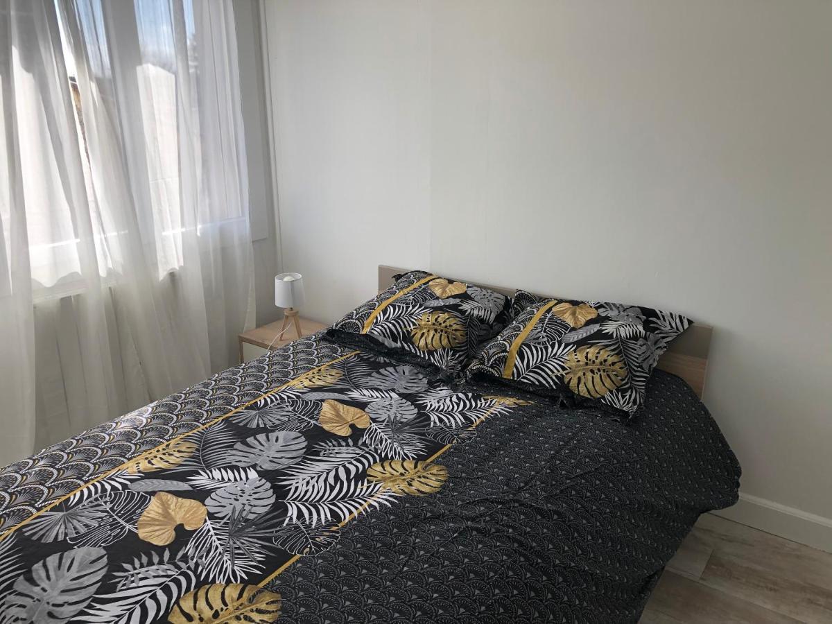 Appartement Cosy Et Lumineux Caussens Exterior foto